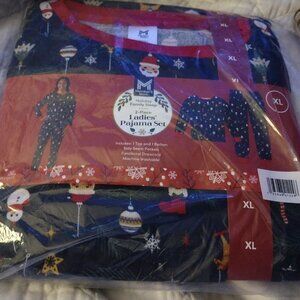 Member's Mark 2 piece Christmas pajamas set ladies xlarge nwt